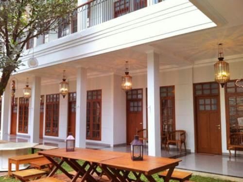 De' Halimun Guest House Bandung Ngoại thất bức ảnh